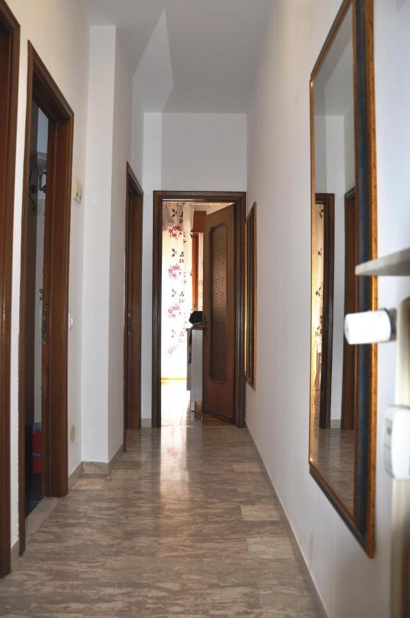 Viale Repubblica 329 1 Pietra Ligure Exterior foto